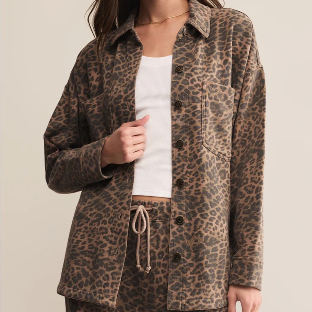 Z Supply (size L) ALL DAY KNIT LEOPARD JACKET
NWT - Picture 3 of 7